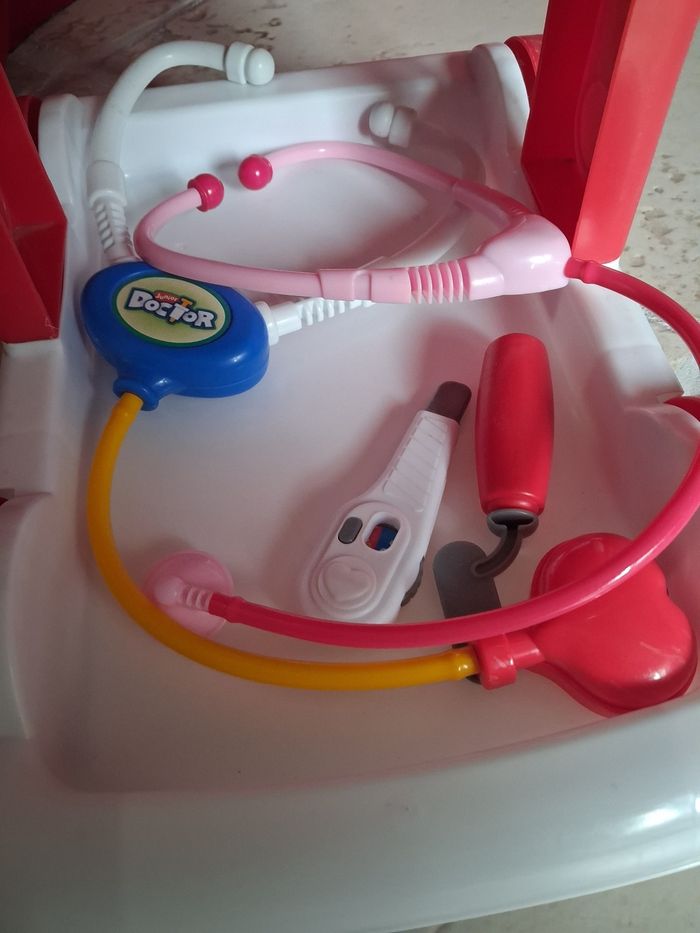 Chariot de médecin et accessoires - photo numéro 3