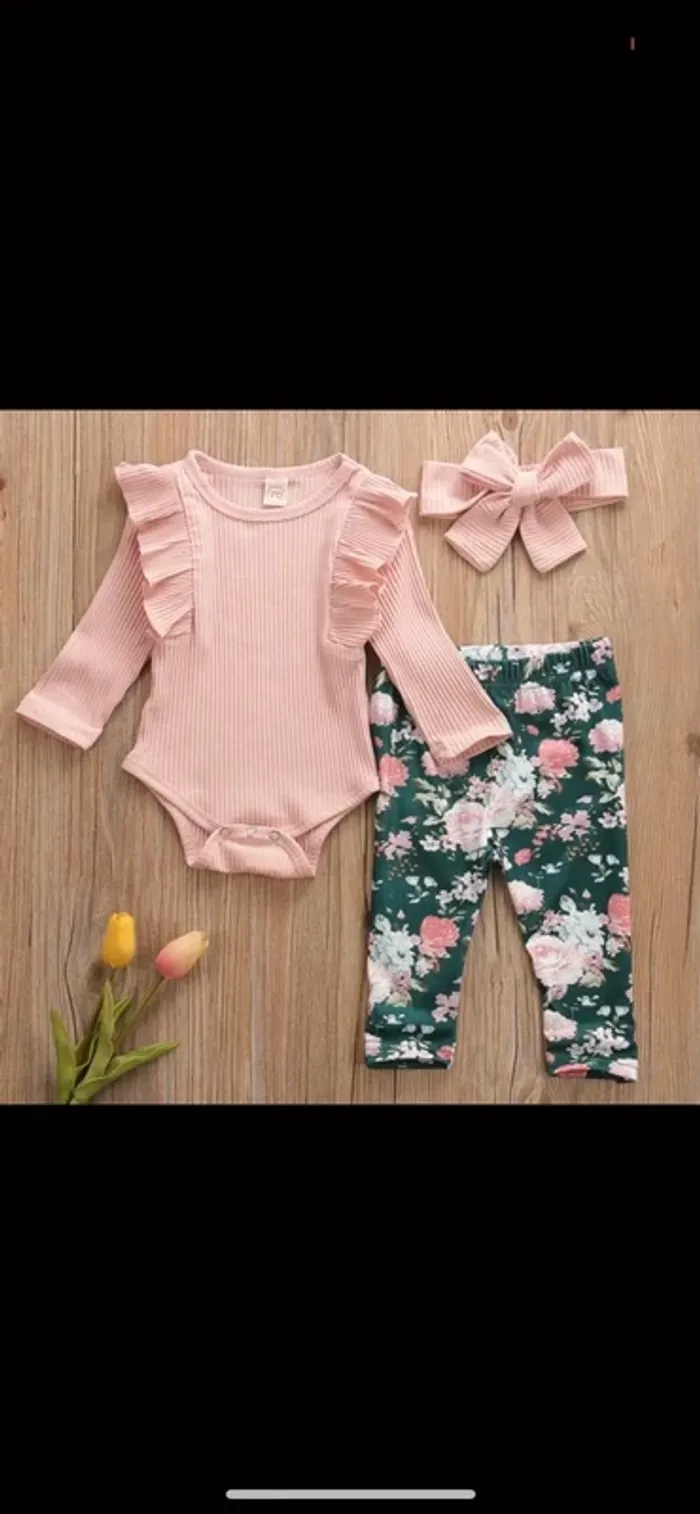 Ensemble taille 6 mois