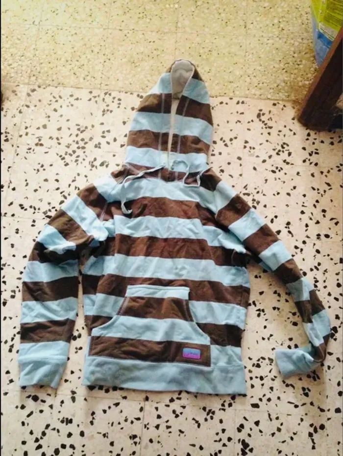 Pull à capuche