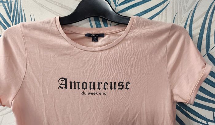 🌺 T-shirt manches courtes - Kiabi - M 🌺 - photo numéro 2