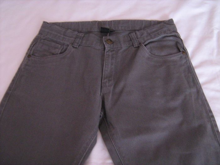 Pantalon gris - photo numéro 2