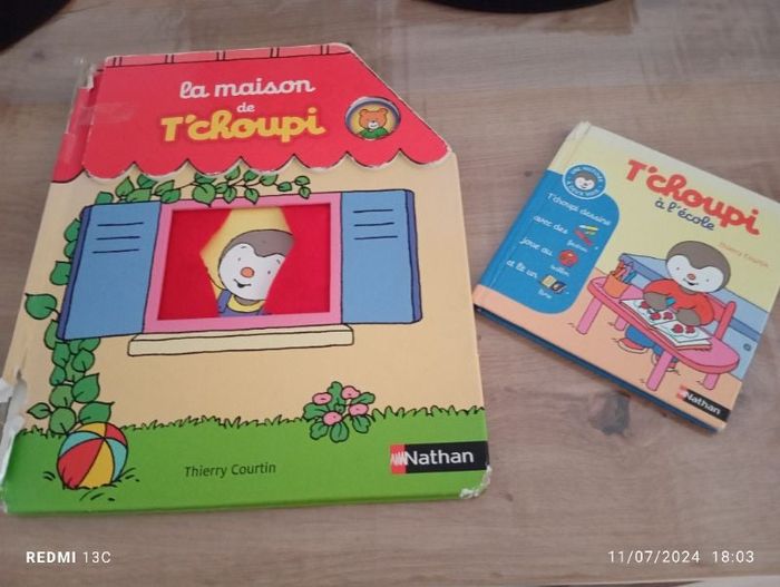 1gros livre et 1 p tit livre