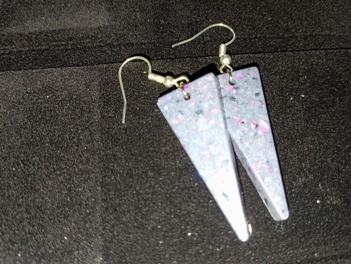 Boucles d'oreilles petit triangle - photo numéro 4