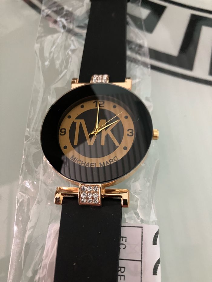 Montre fantaisie - photo numéro 2