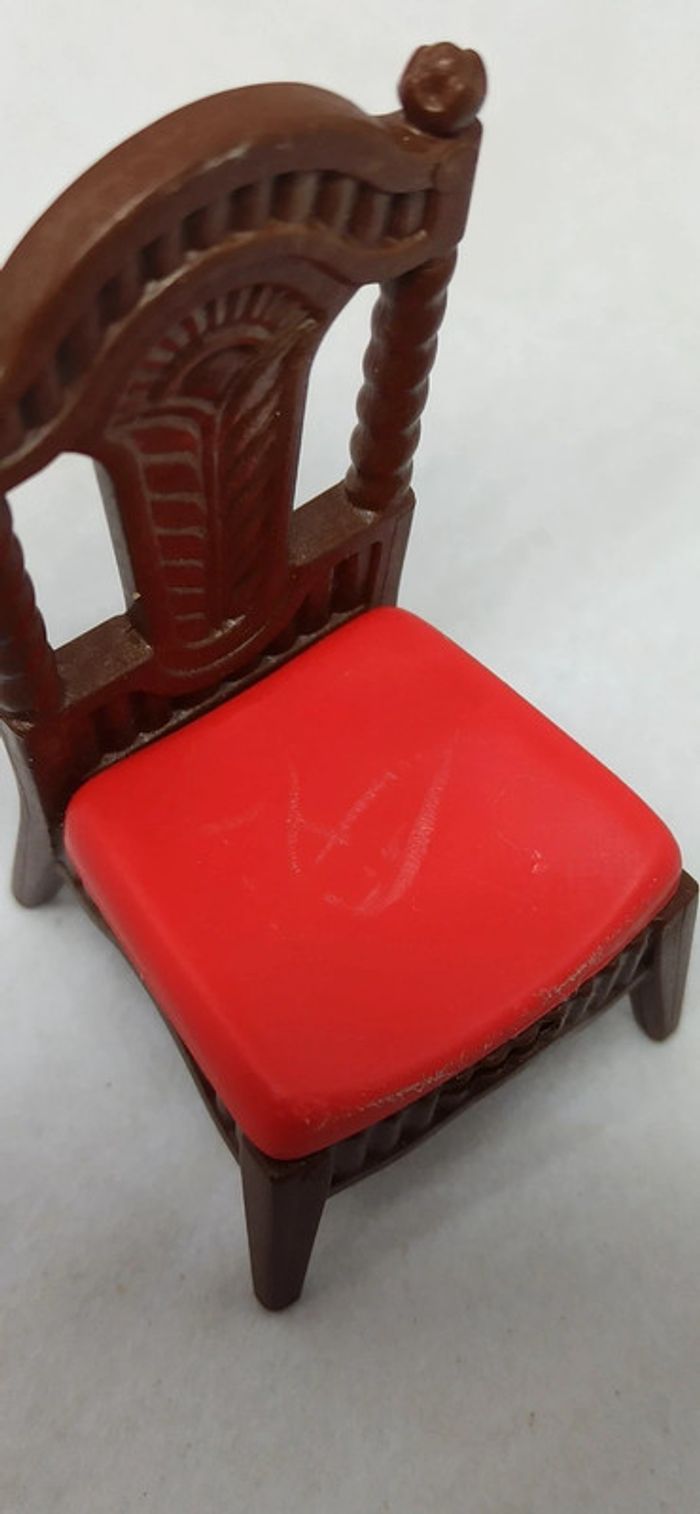Chaise couleur bois avec assise rouge playmobil - photo numéro 2