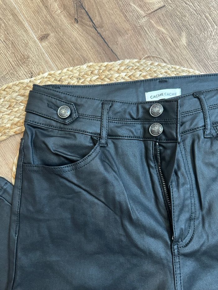 Pantalon femme similicuir  cache cache T40 - photo numéro 4