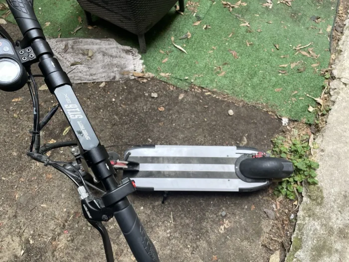TROTTINETTE ÉLECTRIQUE