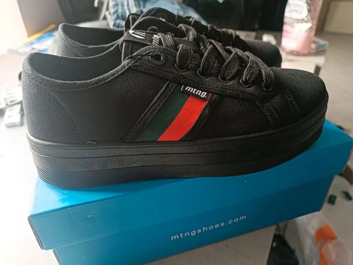 Sneakers Mustang taille 38 - photo numéro 2