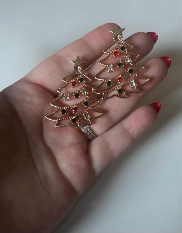 Boucles d’oreilles NEUVES pour femme forme sapin de Noël 🎄 couleur doré - photo numéro 7
