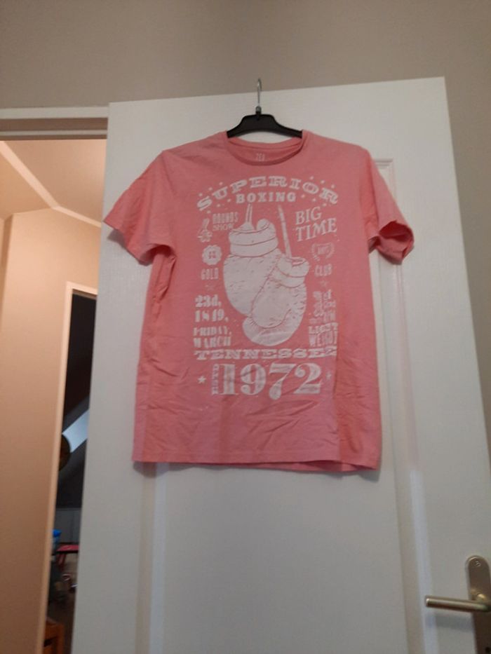 Tee shirt rose