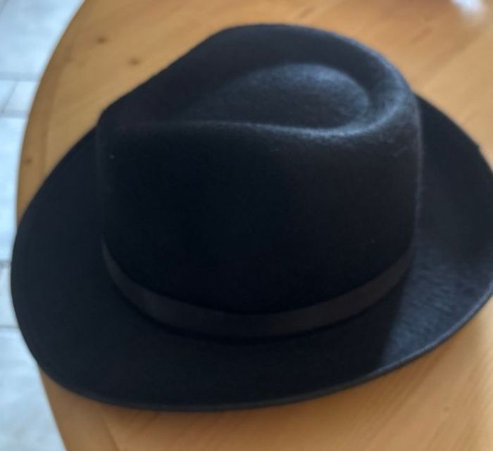 Chapeau