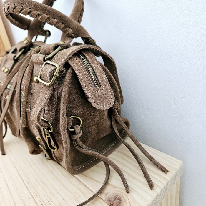 🇮🇹Sac a main 100% Cuir  Daim Tope verapelle🇮🇹 The genuine leather neuf avec Bandoulière - photo numéro 4
