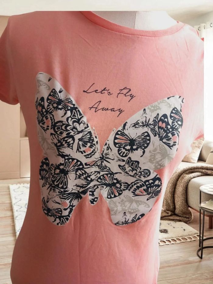 T-shirt 🌸 papillon 🦋 - photo numéro 2