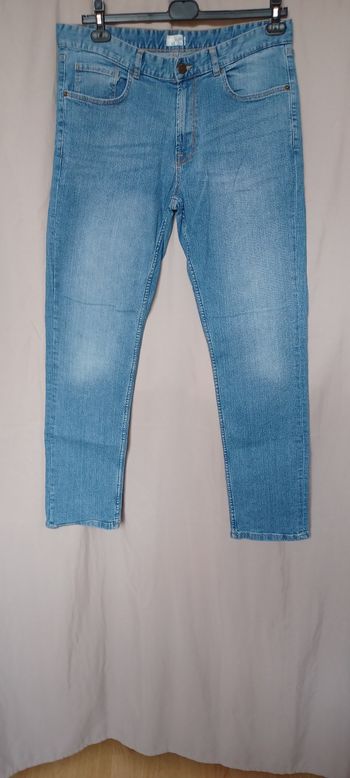 Très beau jeans slim femme T 44