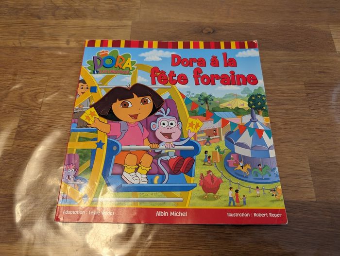 Livre Dora l'exploratrice "Dora à la fête foraine" Nickelodeon