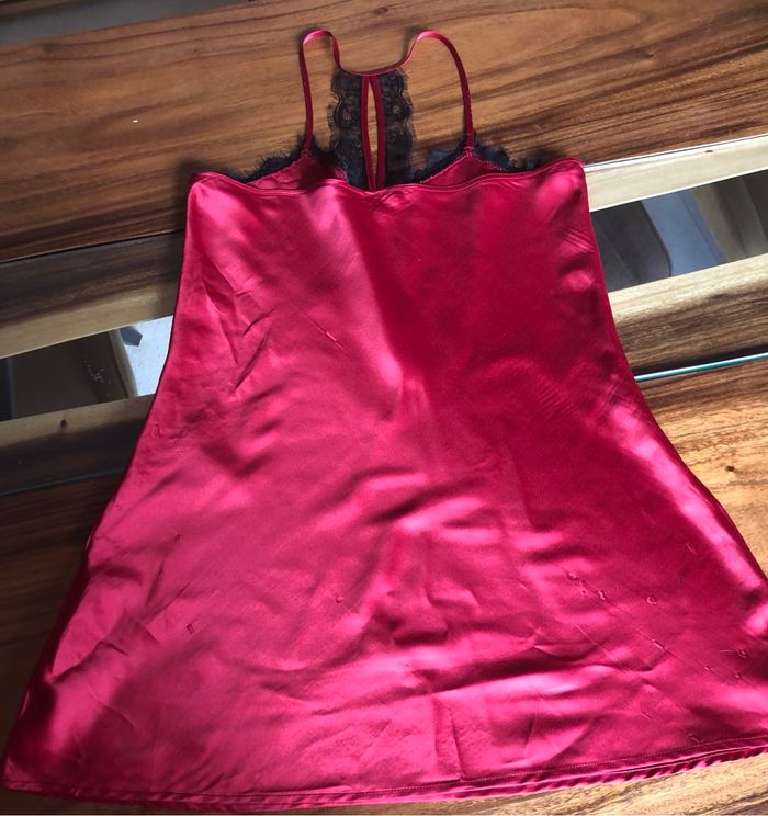 Nuisette rouge T42 - photo numéro 3