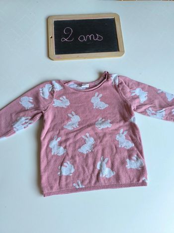 Pull H&M taille 2 ans en bon état