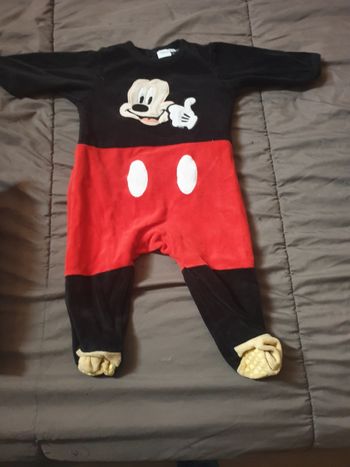 Pyjamas 12 mois