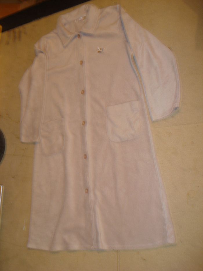 Robe de chambre en polaire beige Taille 46