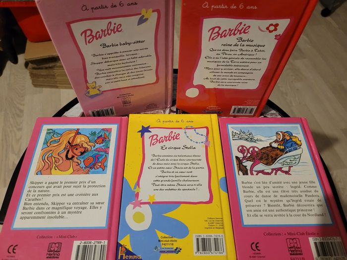 lots 5 livres Barbie (6e) - photo numéro 4