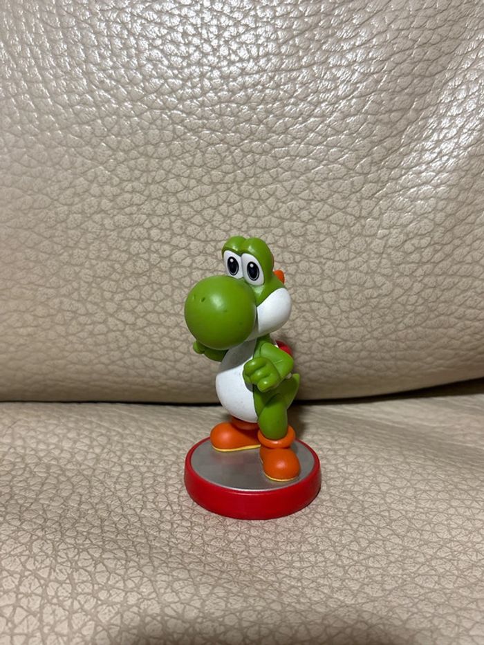 Amiibo Yoshi