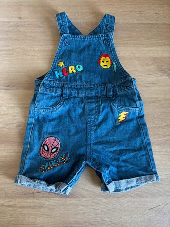 Salopette short Marvel Taille 6-9 mois