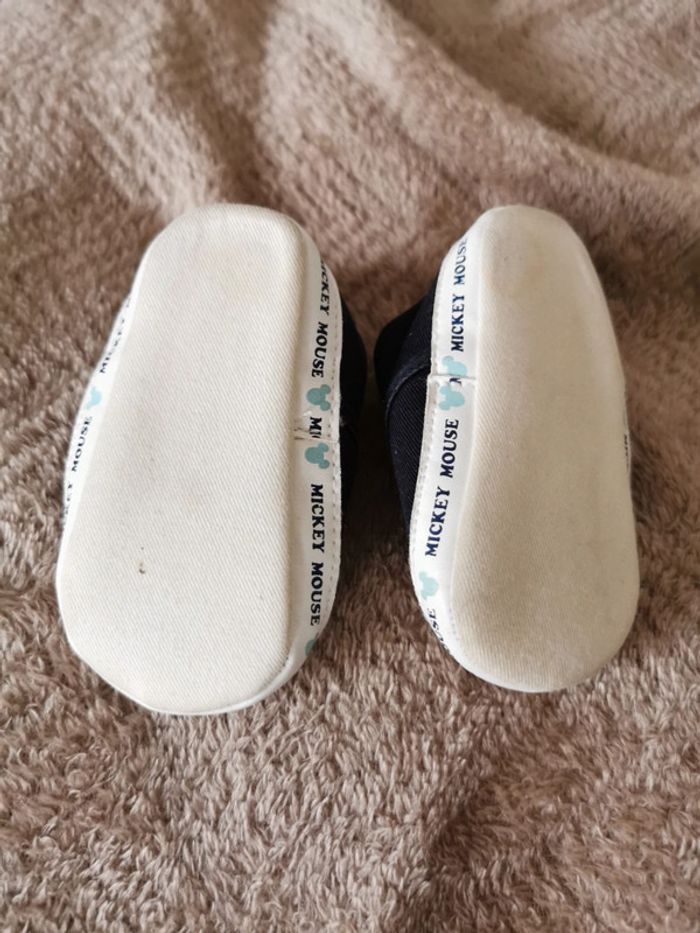 Chaussons Disney mickey 6 12 mois - photo numéro 2