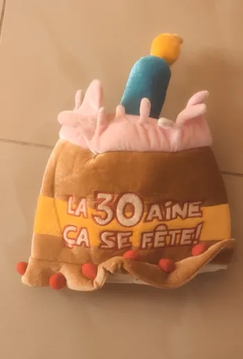 Chapeau gâteau anniversaire