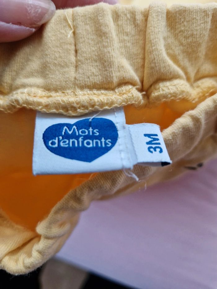 Pantalon bébé fille Mots d'enfants jaune fleurs 3 mois - photo numéro 6