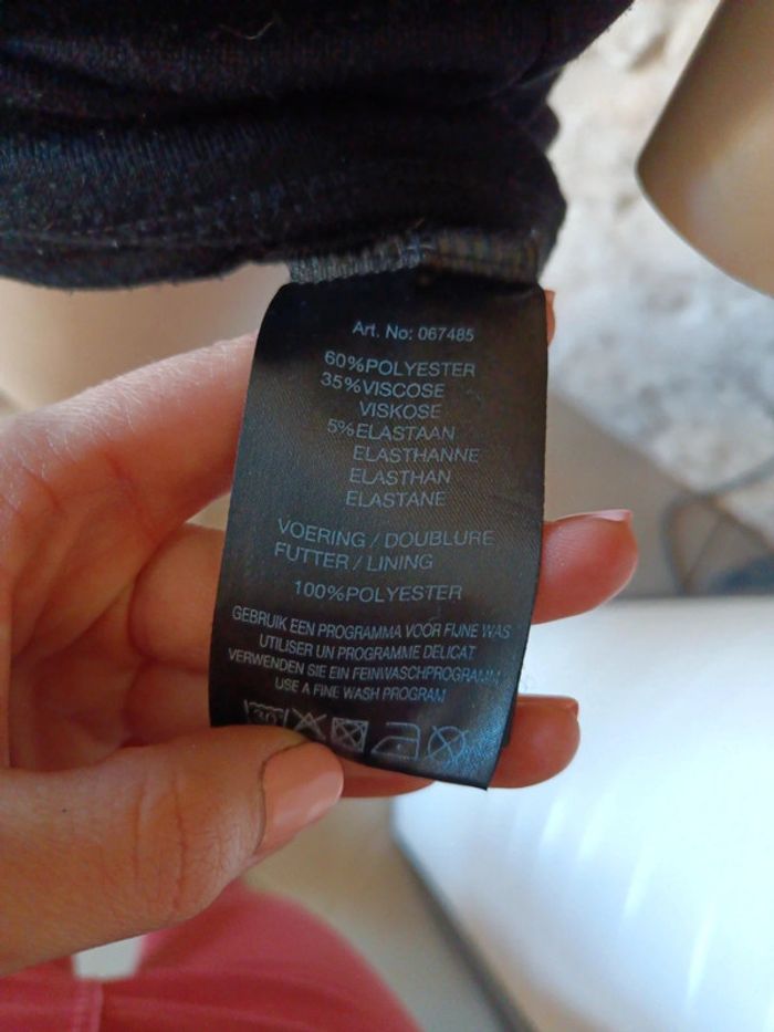 Petite Robe noire 36 - photo numéro 9