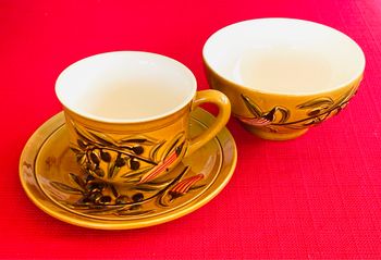 Set style provençal, Tasse, Soucoupe et Bol