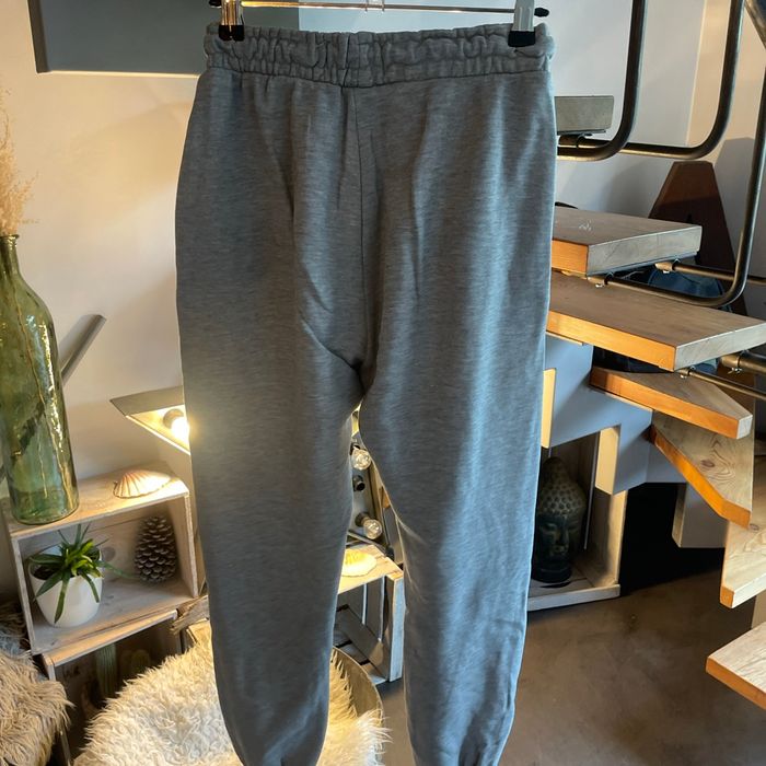 jogging gris - photo numéro 2