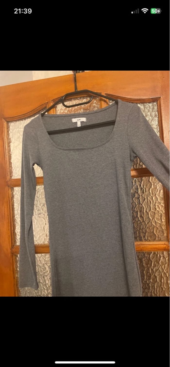 Robe grise - photo numéro 2