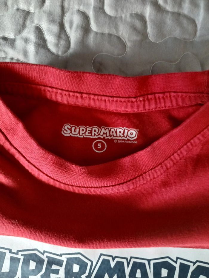 Tee-shirt manches longues super mario taille 5 ans - photo numéro 4