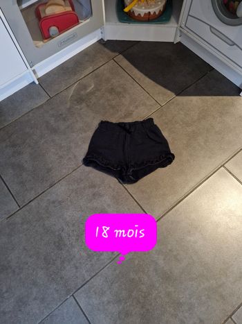 Short 18 mois
