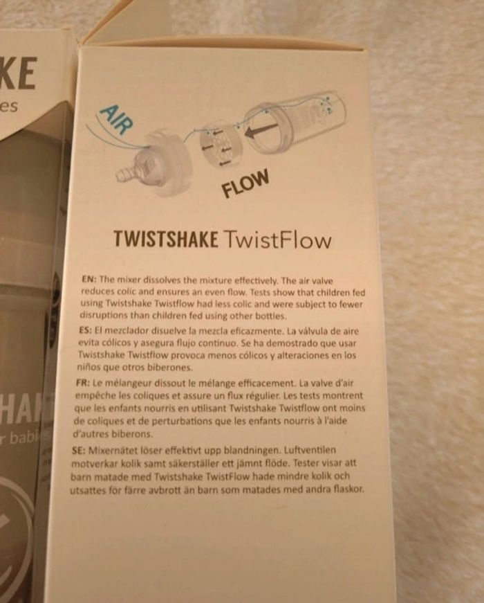 Lot biberons anti colic twistshake 330ml
donne containers - photo numéro 6