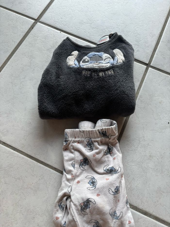 Lot pyjama et bodies - photo numéro 6