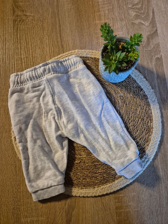 Jogging Obaibi - photo numéro 3