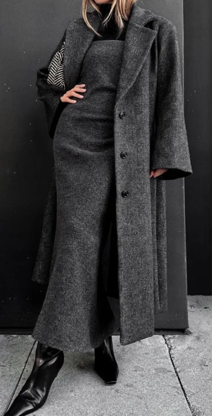 Robe pure laine Zara, taille M. Valeur 179 €. - photo numéro 7