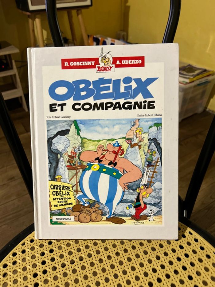 BD album doublé Astérix goscinny uderzo obelix et compagnie et chez les belges