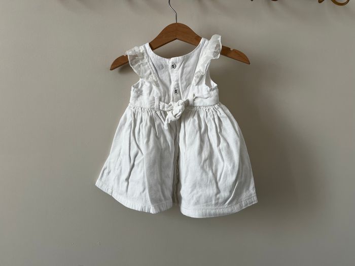 Robe kiabi 6 mois - photo numéro 2
