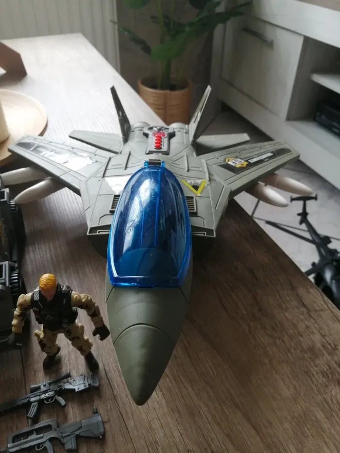 Lot de jouets militaire - photo numéro 2