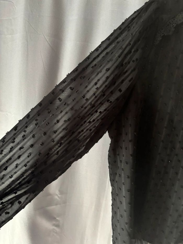 Blouse manches longues dentelle - photo numéro 2