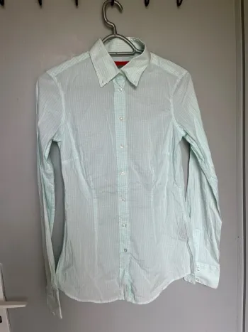 Chemise turquoise