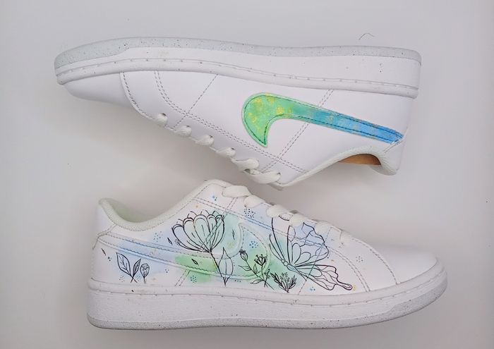 Nike court royal custom fleurs neuve taille 36 - photo numéro 2