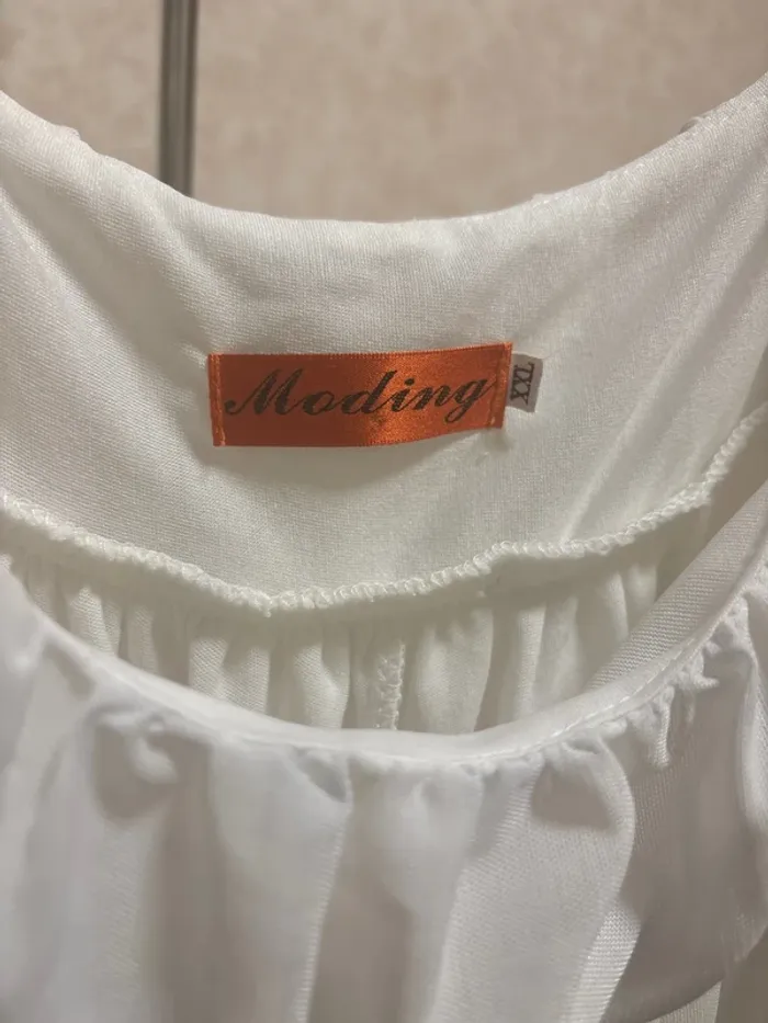 Robe fluide taille 44 marque moding - photo numéro 5