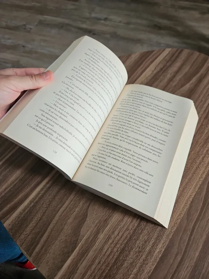 Livre Jojo Moyes - photo numéro 7