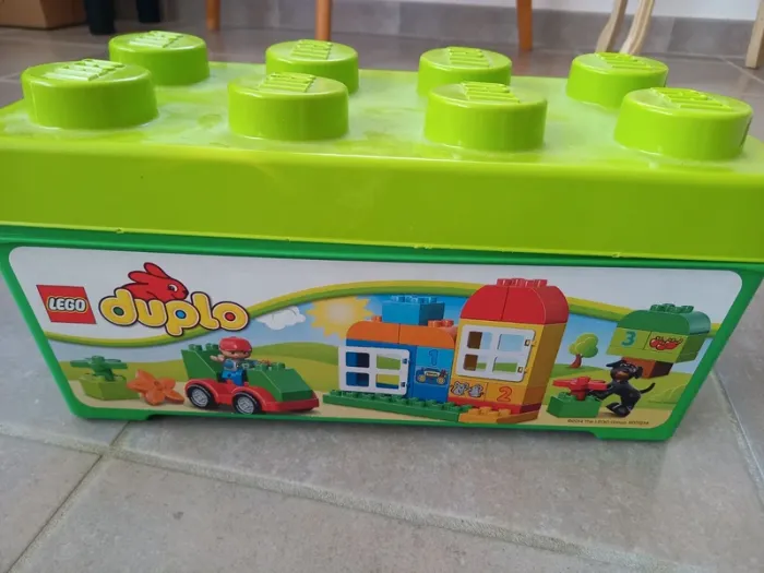 Boîte à briques de Lego Duplo - photo numéro 4