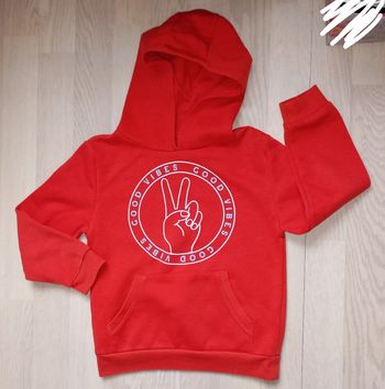 Sweat à capuche rouge orangé Primark T. 6-7 ans