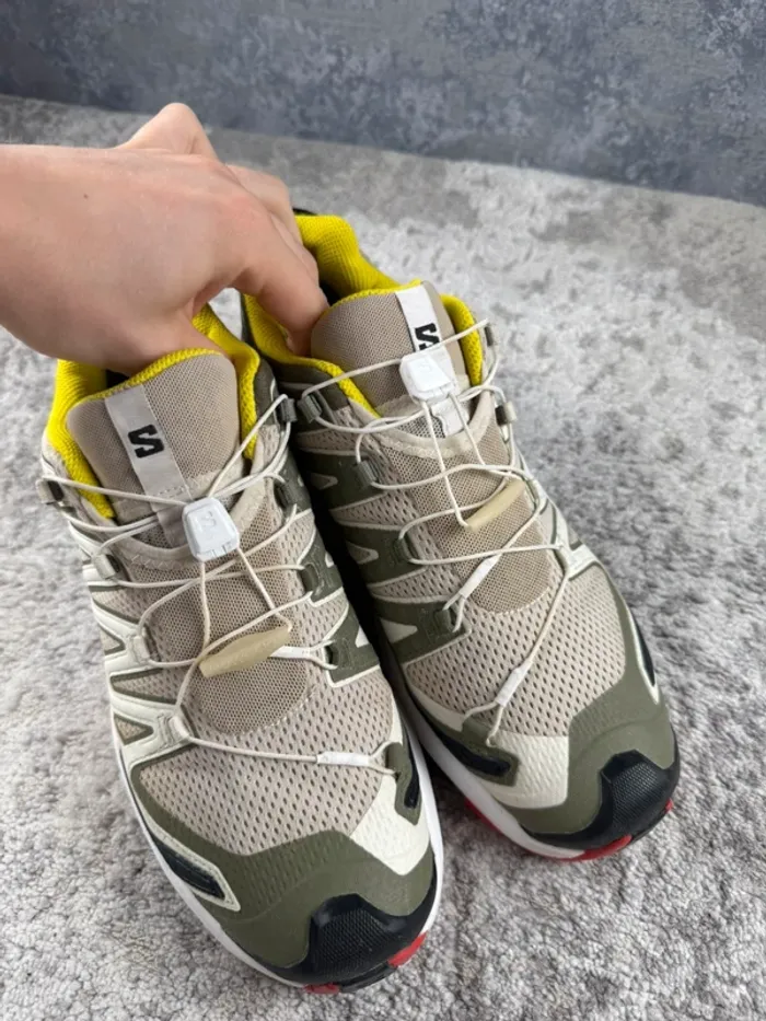 Salomon XA Pro 3D V9 - Beige & Multicolor - Blue & Yellow & Red - photo numéro 13